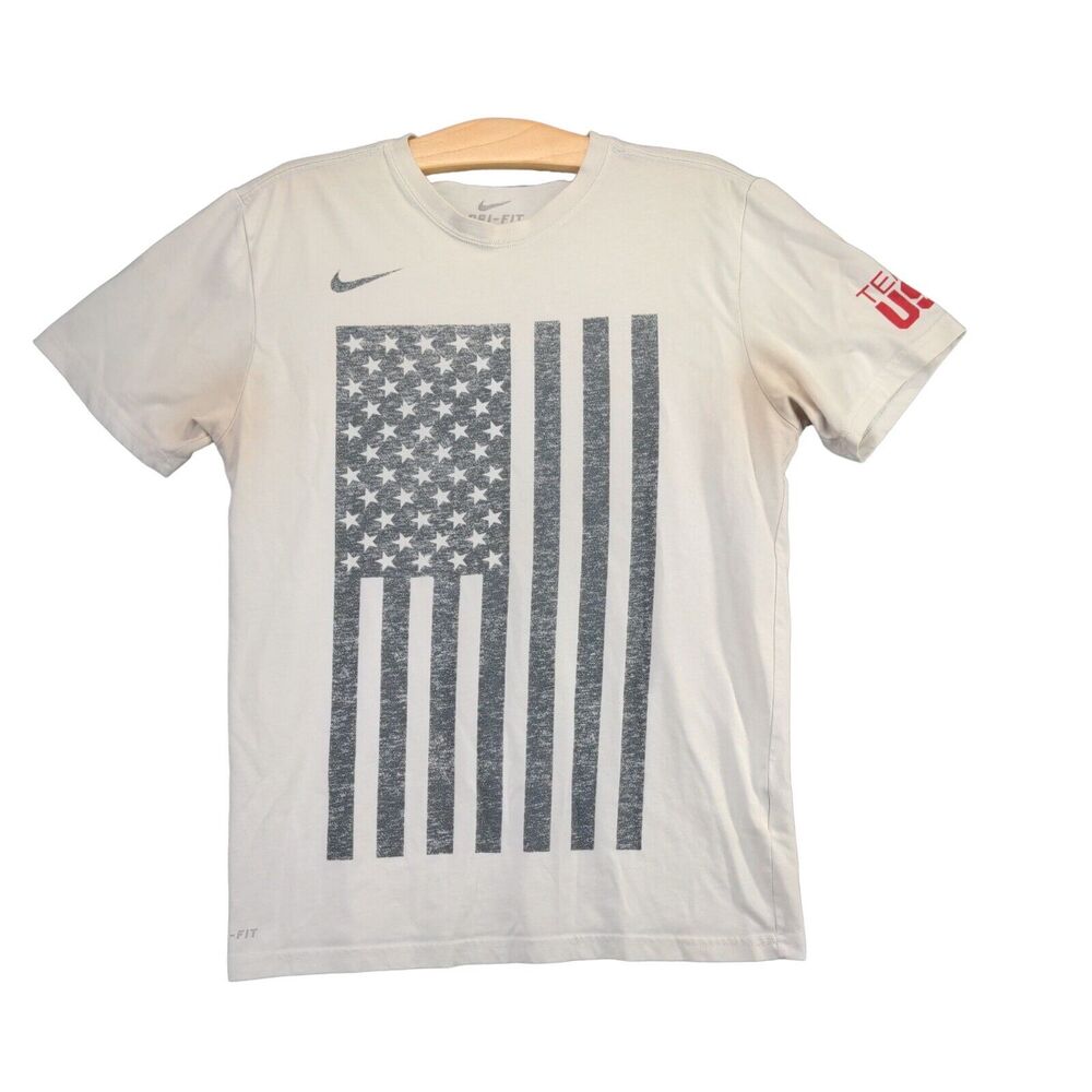 Nike Dri Fit T Shirt Mens Size Medium Team USA Olympics Gray Flag Graphic